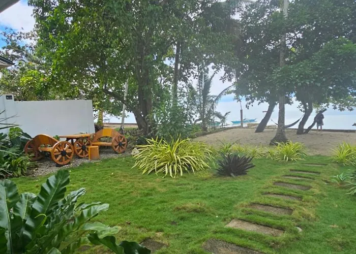 Tiny House, Private Vacation 펜션 San Francisco (Cebu)